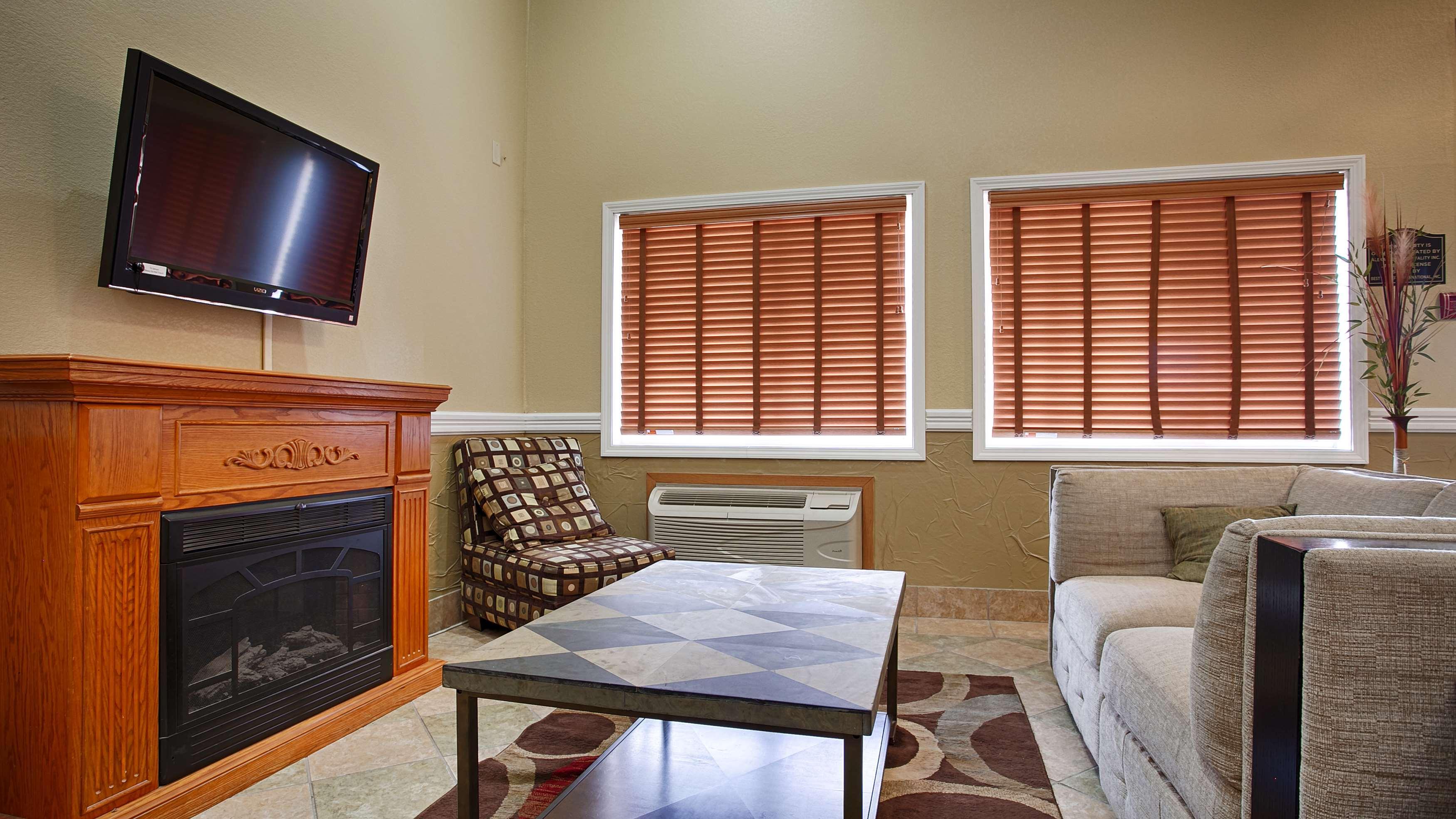 Best Western Alexandria Inn מראה חיצוני תמונה